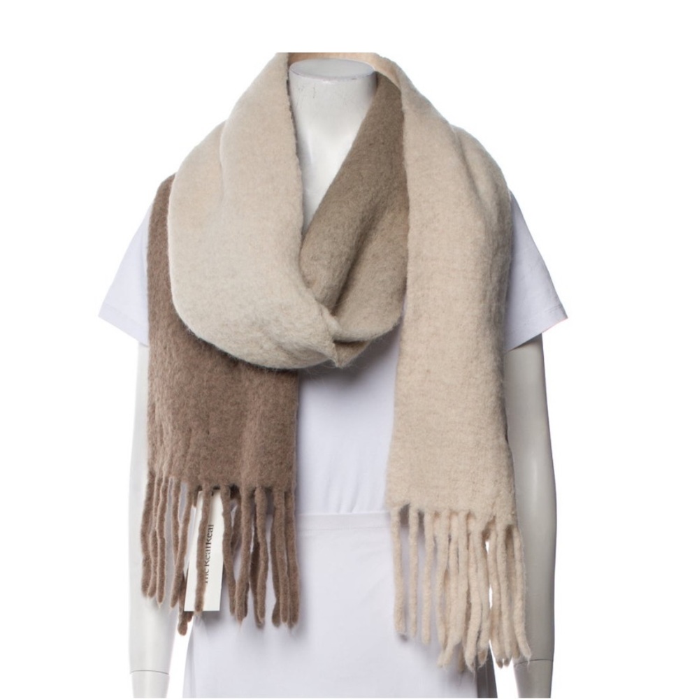 Gorgeous! Jacquemus Moisson Scarf in excellent condition